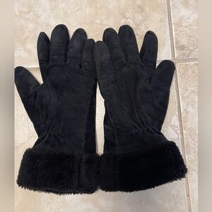 Women's Black  Fur Cuff Suede  Leather  , size M used
